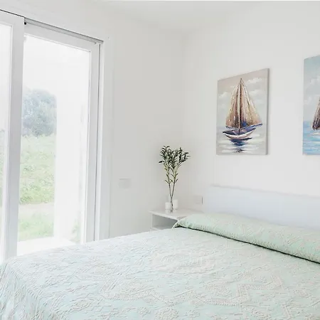 Stunning Capofalcone Charming B4 Comfort Sleeps4 Διαμέρισμα