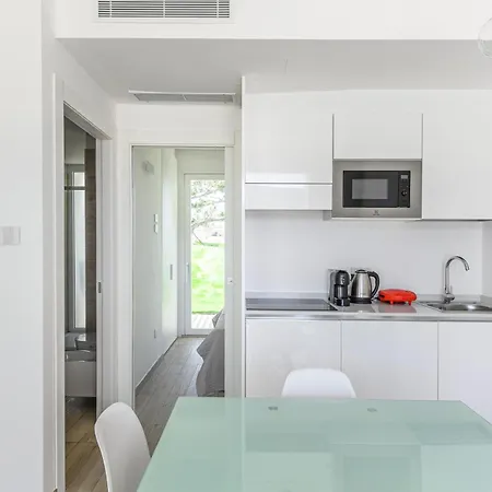 Stunning Capofalcone Charming B4 Comfort Sleeps4 Διαμέρισμα