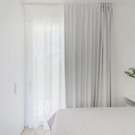 Stunning Capofalcone Charming B4 Comfort Sleeps4 Διαμέρισμα