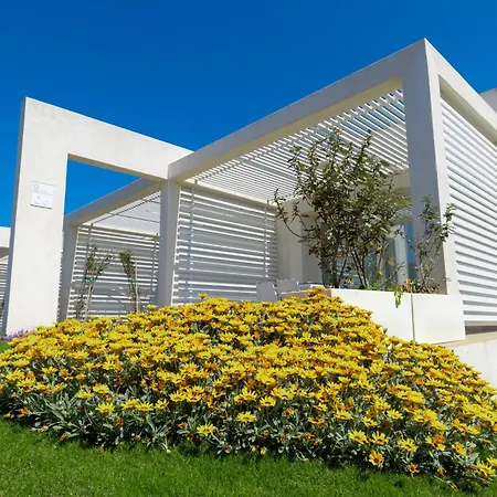 Stunning Capofalcone Charming B4 Comfort Sleeps4 *