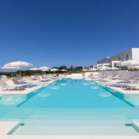 Stunning Capofalcone Charming B4 Comfort Sleeps4 * Stintino