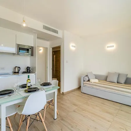 Stunning Capofalcone Charming B4 Comfort Sleeps4 * Stintino