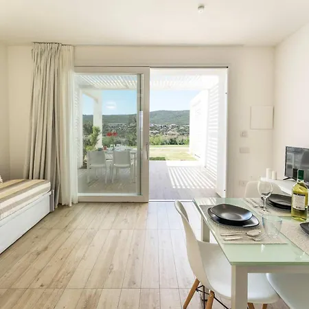 Stunning Capofalcone Charming B4 Comfort Sleeps4 Apartman *